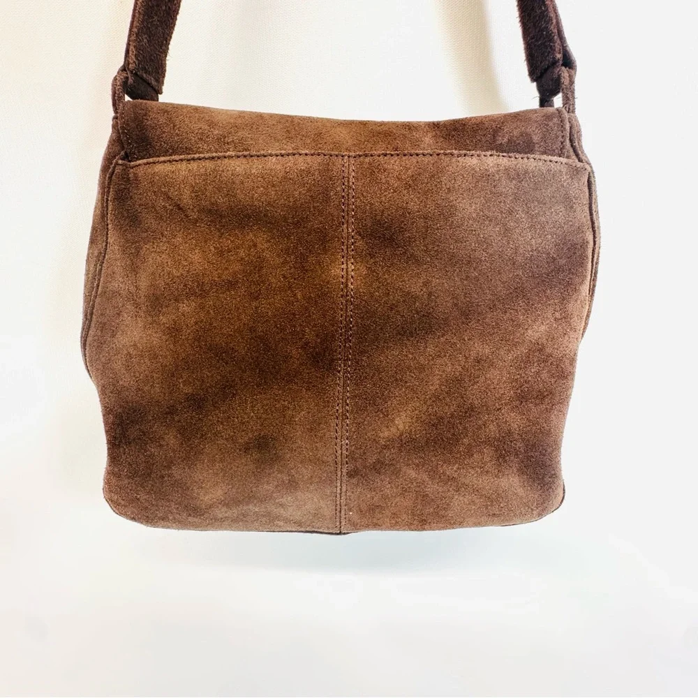 Chocolate brown flap shoulder bag w brass accents - roomy 9x9x4